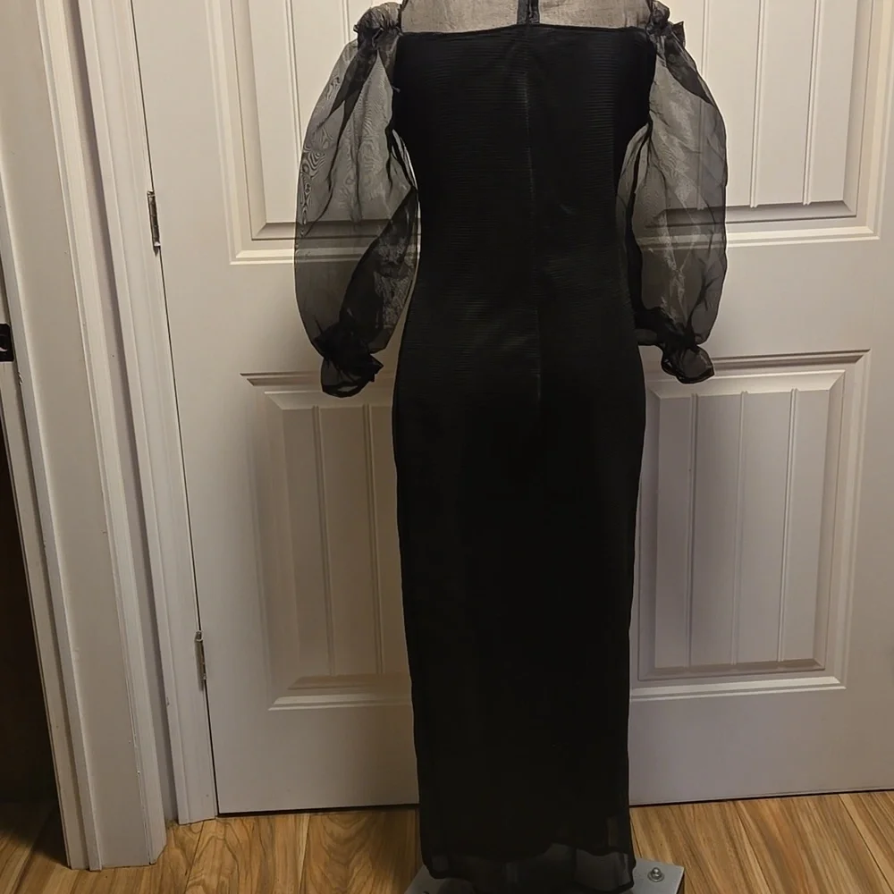 Elegant Black Evening Dress Metallic Detailing Lined Body Large Zip Back - Picture 7 of 12